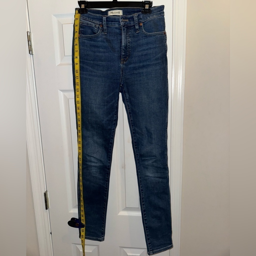 Madewell 10” High Rise Skinny Medium Wash Jeans Size 26T - Picture 4 of 9